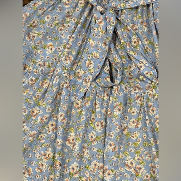 Lulu's‎ Sunny Bliss Cottagecore  Floral Print Tiered Maxi Dress Women's Med NWT - Picture 10 of 10